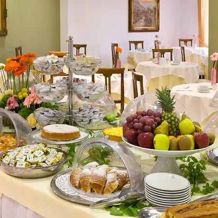 Отель Alpha Сант'Анджелло