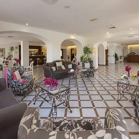 Hotel Alpha