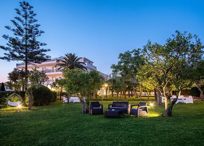 Отель Alpha Сант'Анджелло