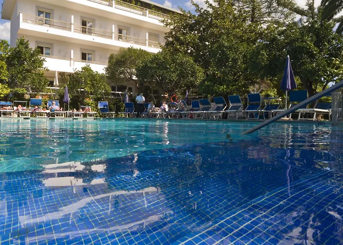 Alpha 4* Сант'Анджелло